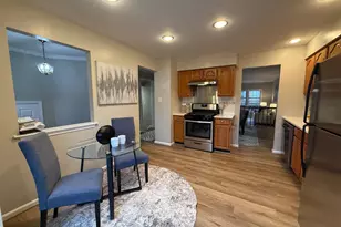 4007 Murdstone Ct, Fairfax, VA 22033 - Photo 8