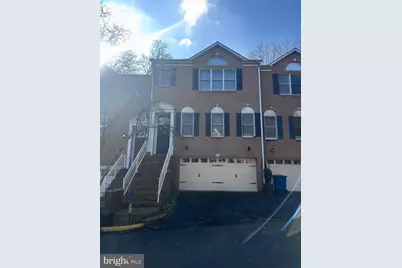 2914 Oakton Crest Place, Vienna, VA 22181 - Photo 2