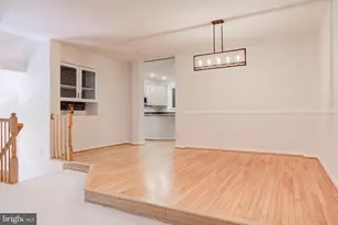 5168 Ballycastle Cir, Alexandria, VA 22315 - Photo 6