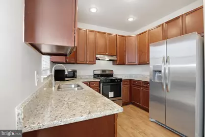 13123 Copper Brook Way, Herndon, VA 20171 - Photo 6