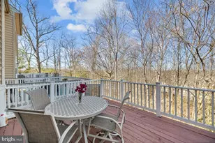 8135 Dove Cottage Ct, Lorton, VA 22079 - Photo 22