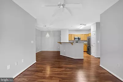 5142 Brittney Elyse Circle #J, Centreville, VA 20120 - Photo 4