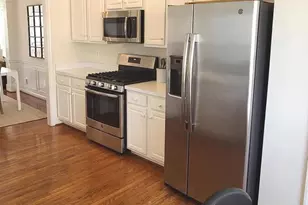 6137 Manchester Park Cir, Alexandria, VA 22310 - Photo 8