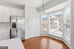 6137 Manchester Park Cir, Alexandria, VA 22310 - Photo 22