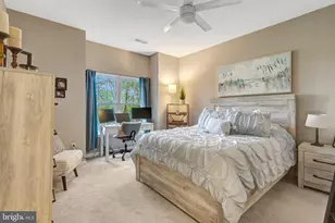 1712 Lake Shore Crest Dr, Reston, VA 20190 - Photo 14