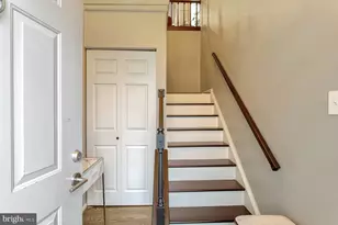 7598 Lakeside Village Dr, Falls Church, VA 22042 - Photo 20