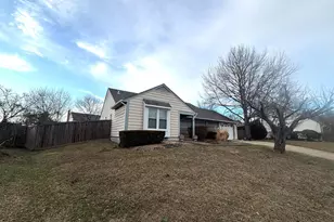 5406 Clubside Ln, Centreville, VA 20120 - Photo 4