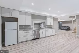 908 Walker Rd, Great Falls, VA 22066 - Photo 34