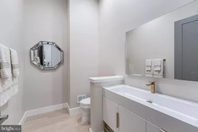 908 Walker Road, Great Falls, VA 22066 - Photo 8