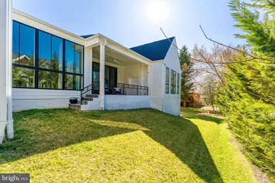 908 Walker Road, Great Falls, VA 22066 - Photo 44