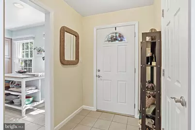 9100 Omar Court, Fairfax, VA 22031 - Photo 2