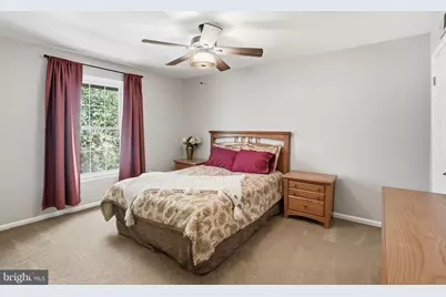 9100 Omar Court, Fairfax, VA 22031 - Photo 12