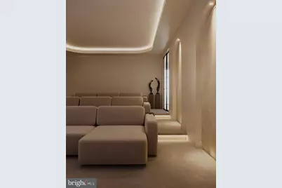 8111 Georgetown Pike, McLean, VA 22102 - Photo 30