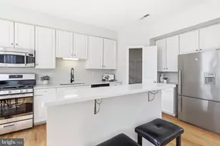 4077 Britwell Pl, Fairfax, VA 22033 - Photo 14