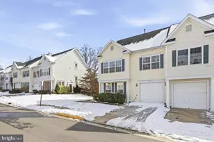 4077 Britwell Pl, Fairfax, VA 22033 - Photo 2