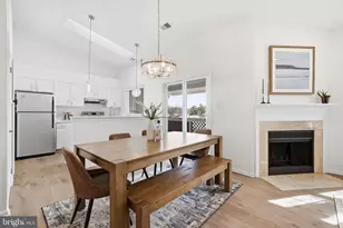 12940 Grays Pointe Rd, Fairfax, VA 22033 - Photo 10