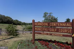 120 Fortnightly Blvd, Herndon, VA 20170 - Photo 84