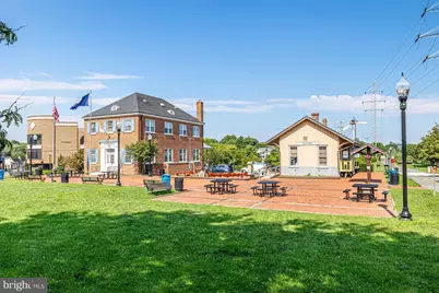 120 Fortnightly Boulevard, Herndon, VA 20170 - Photo 72