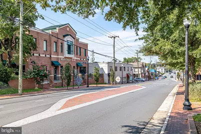 120 Fortnightly Boulevard, Herndon, VA 20170 - Photo 68