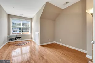 120 Fortnightly Blvd, Herndon, VA 20170 - Photo 54