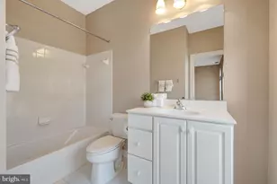 120 Fortnightly Blvd, Herndon, VA 20170 - Photo 46