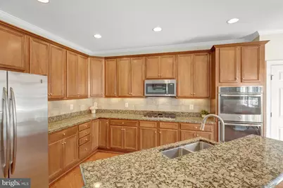 120 Fortnightly Boulevard, Herndon, VA 20170 - Photo 24