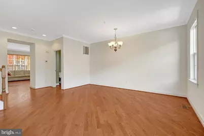 120 Fortnightly Boulevard, Herndon, VA 20170 - Photo 16