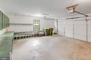 9824 Fosbak Dr, Vienna, VA 22182 - Photo 20