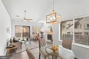 11731 Summerchase Cir, Reston, VA 20194 - Photo 1