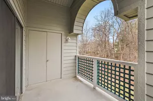 11731 Summerchase Cir, Reston, VA 20194 - Photo 24