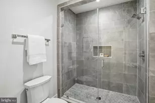 7603 Burnside Ct, Falls Church, VA 22043 - Photo 98