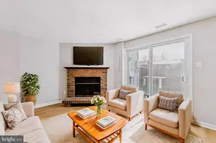 8545 Blue Rock Ln, Lorton, VA 22079 - Photo 2