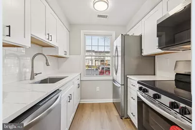 8545 Blue Rock Lane, Lorton, VA 22079 - Photo 16