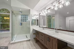 1404 Wynhurst Ln, Vienna, VA 22182 - Photo 22