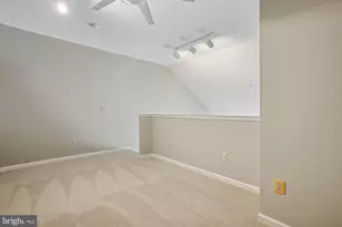 14301 Grape Holly Grove, Centreville, VA 20121 - Photo 20