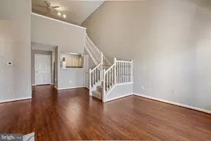 14301 Grape Holly Grove, Centreville, VA 20121 - Photo 8