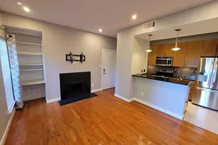 3908 Penderview Dr, Fairfax, VA 22033 - Photo 2