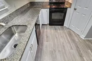 6121 Rocky Way Ct, Centreville, VA 20120 - Photo 16