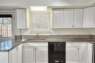 6121 Rocky Way Ct, Centreville, VA 20120 - Photo 14