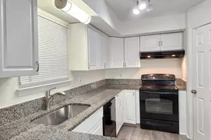 6121 Rocky Way Ct, Centreville, VA 20120 - Photo 12