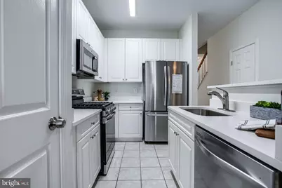 2664 Manhattan Place #103, Vienna, VA 22180 - Photo 34