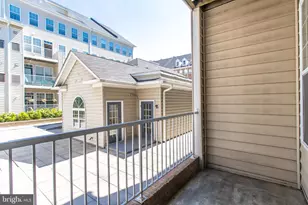 2664 Manhattan Pl, Vienna, VA 22180 - Photo 46