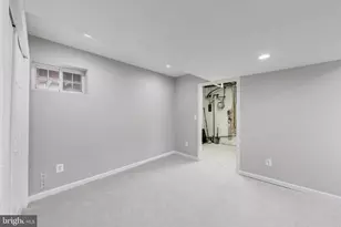 5300 Easton Dr, Springfield, VA 22151 - Photo 28