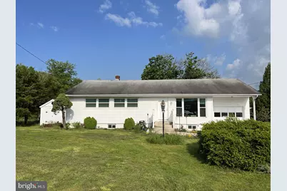 7108 Ordway Road, Centreville, VA 20121 - Photo 2