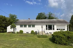 7108 Ordway Rd, Centreville, VA 20121 - Photo 2