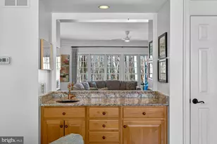 11732 Saddle Crescent Cir, Oakton, VA 22124 - Photo 28