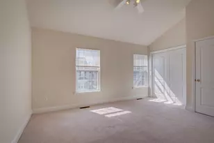 13510 Turquoise Ln, Herndon, VA 20170 - Photo 32