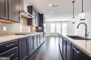 7510 Sawyer Farm Wy, McLean, VA 22102 - Photo 4