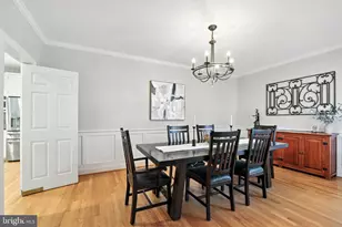 201 Prescott Cir SE, Vienna, VA 22180 - Photo 10