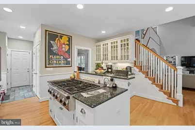 201 Prescott Circle SE, Vienna, VA 22180 - Photo 16